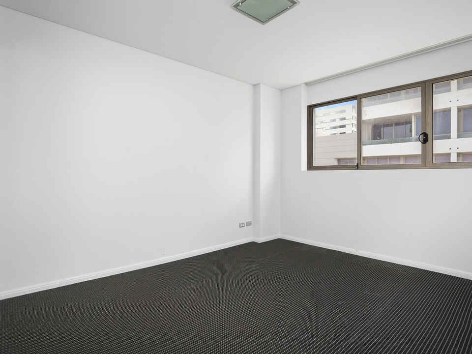 625/12 Grandstand Parade Zetland