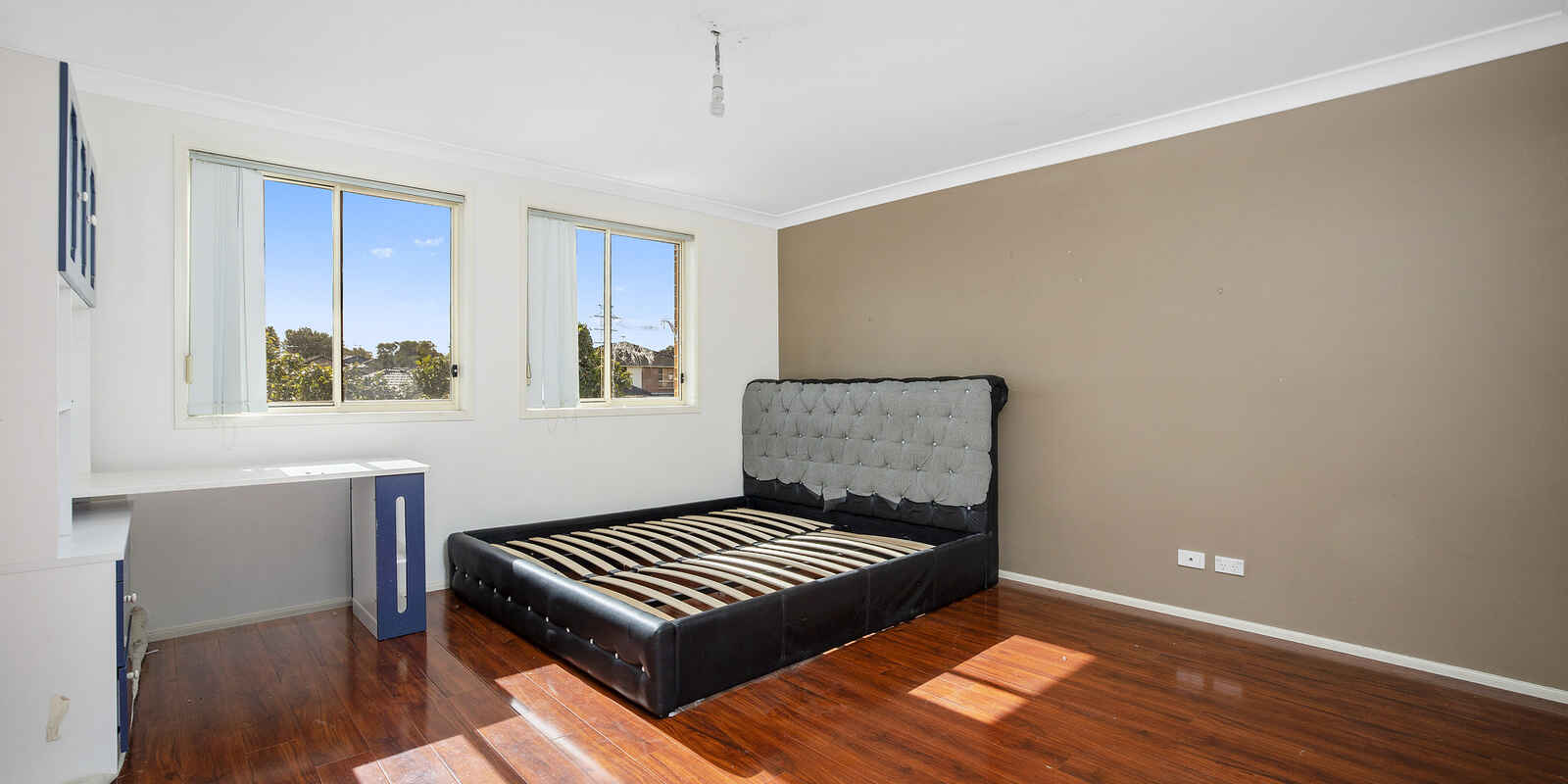 10 Gordon Street CAMPSIE  NSW  2194 Campsie