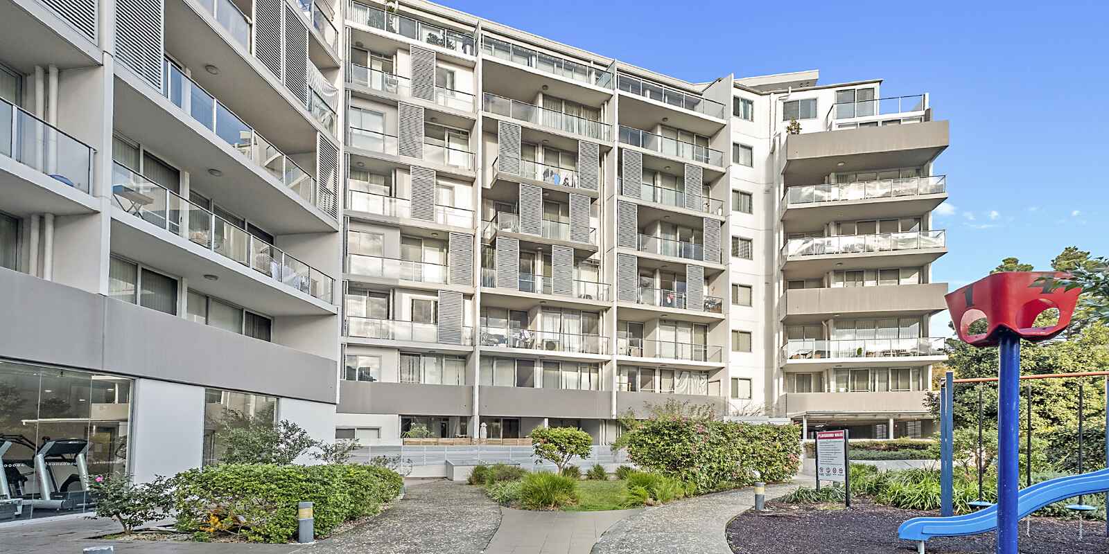 709/9-11 Wollongong Road Arncliffe