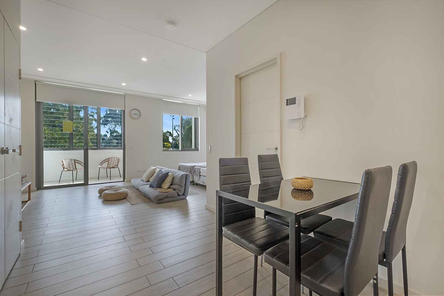 209A/70 River Road Ermington