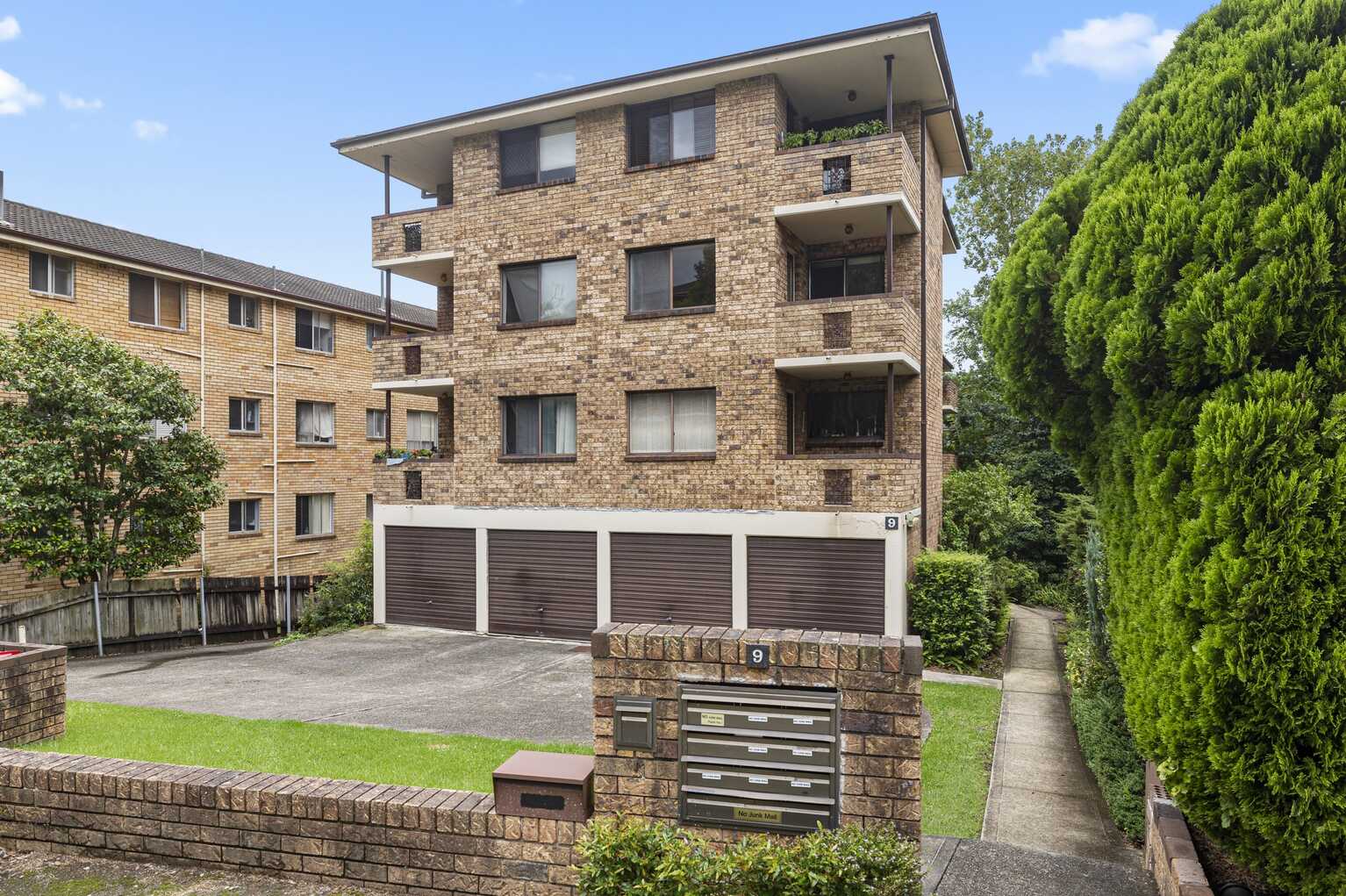 9/9 Curzon Street Ryde