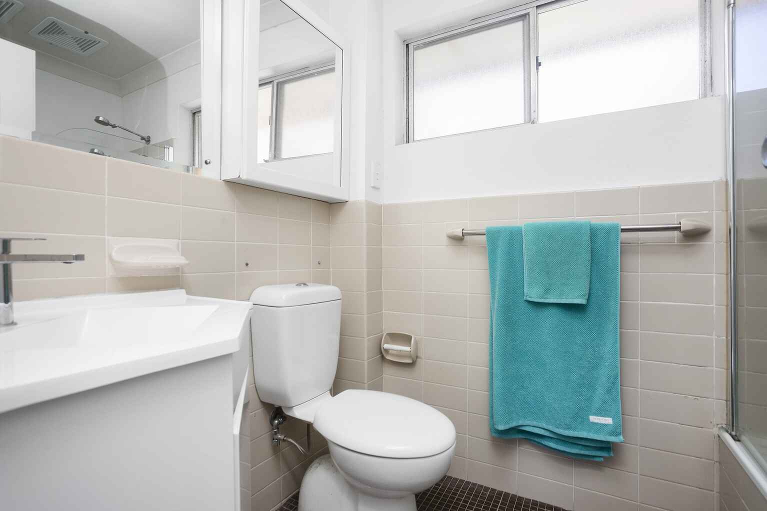 15/39 Meadow Crescet Meadowbank