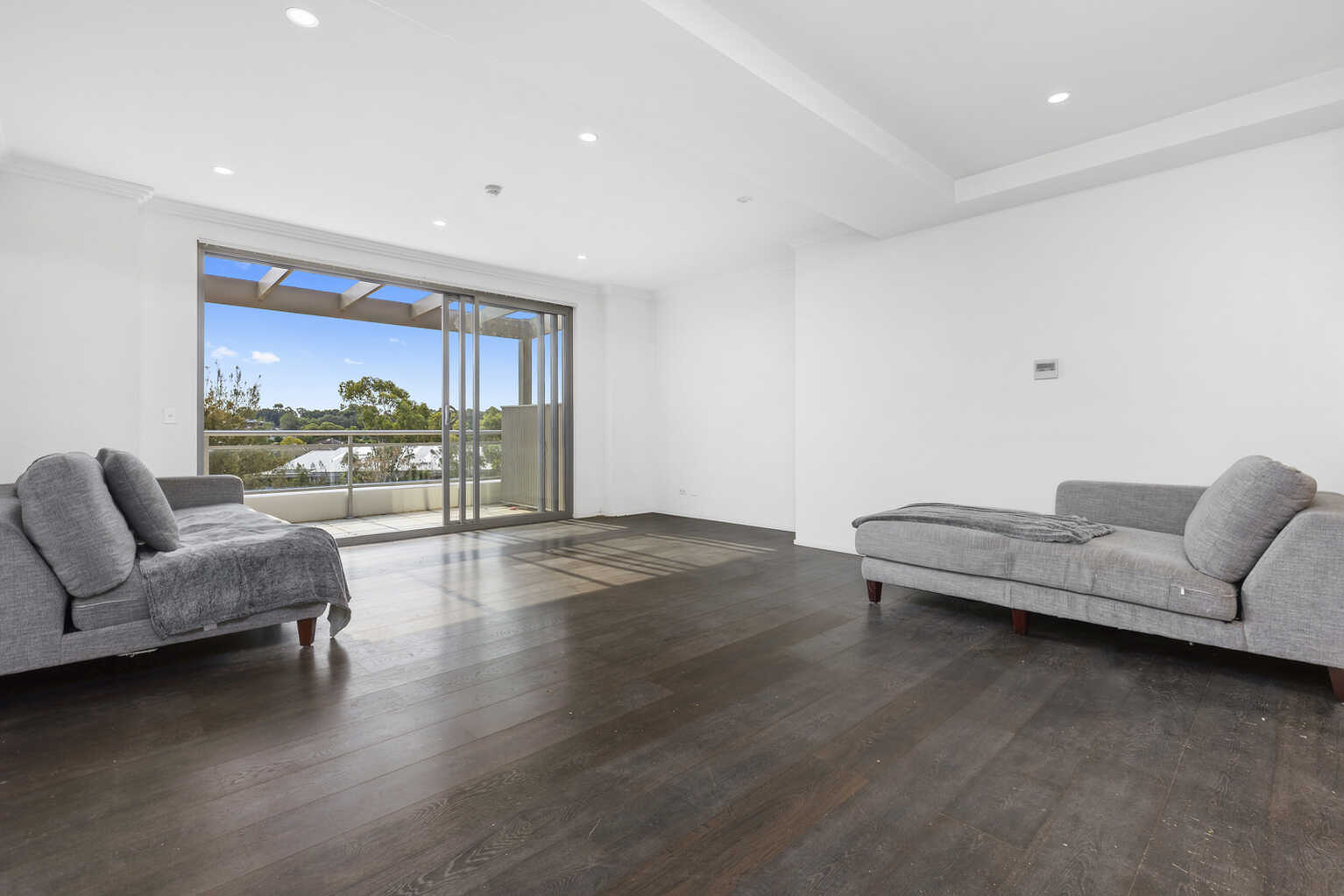 50/4-10 Benedict Court Holroyd