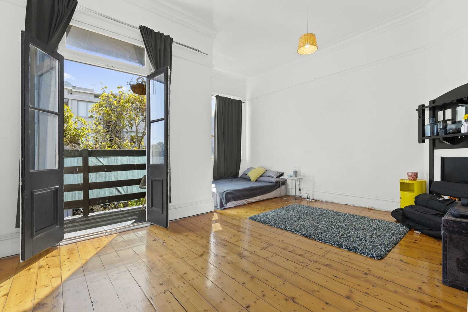 74 New Canterbury Road Petersham