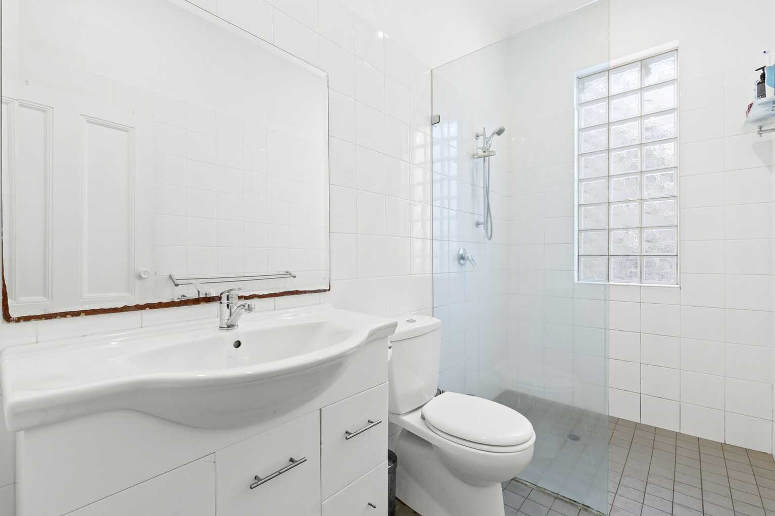 74 New Canterbury Road Petersham