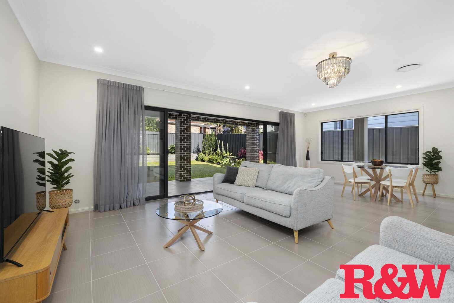 132B Forest Road Miranda