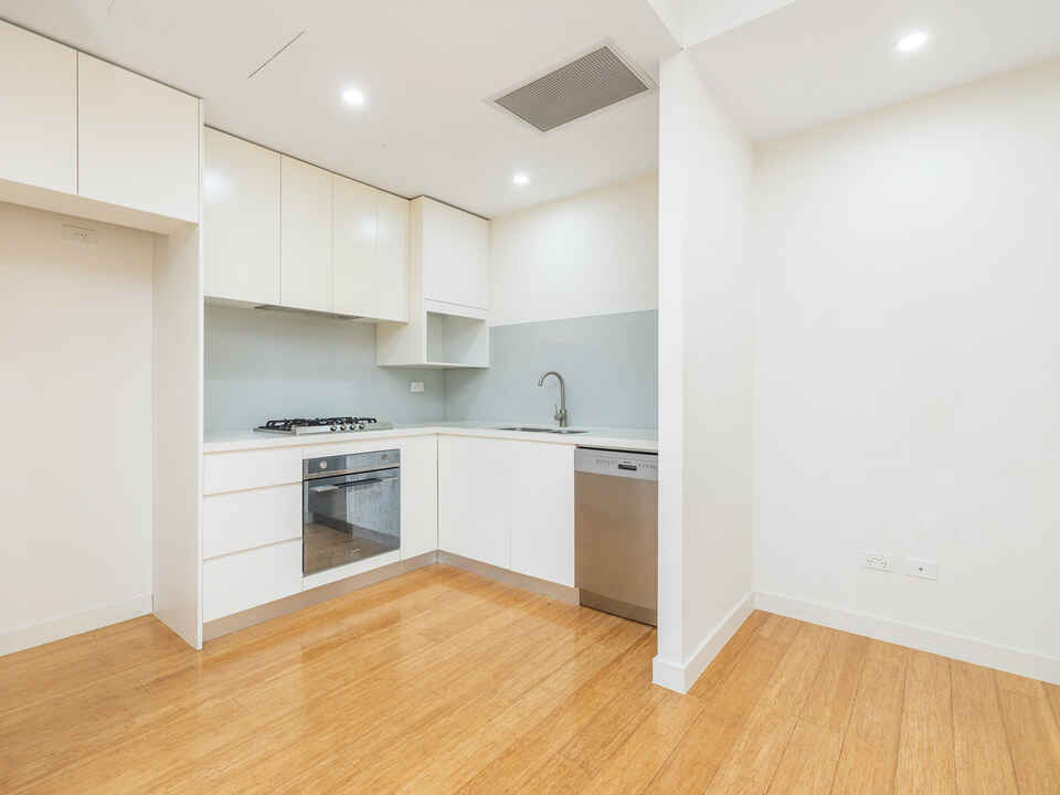 2/7-9 Essex Street Epping
