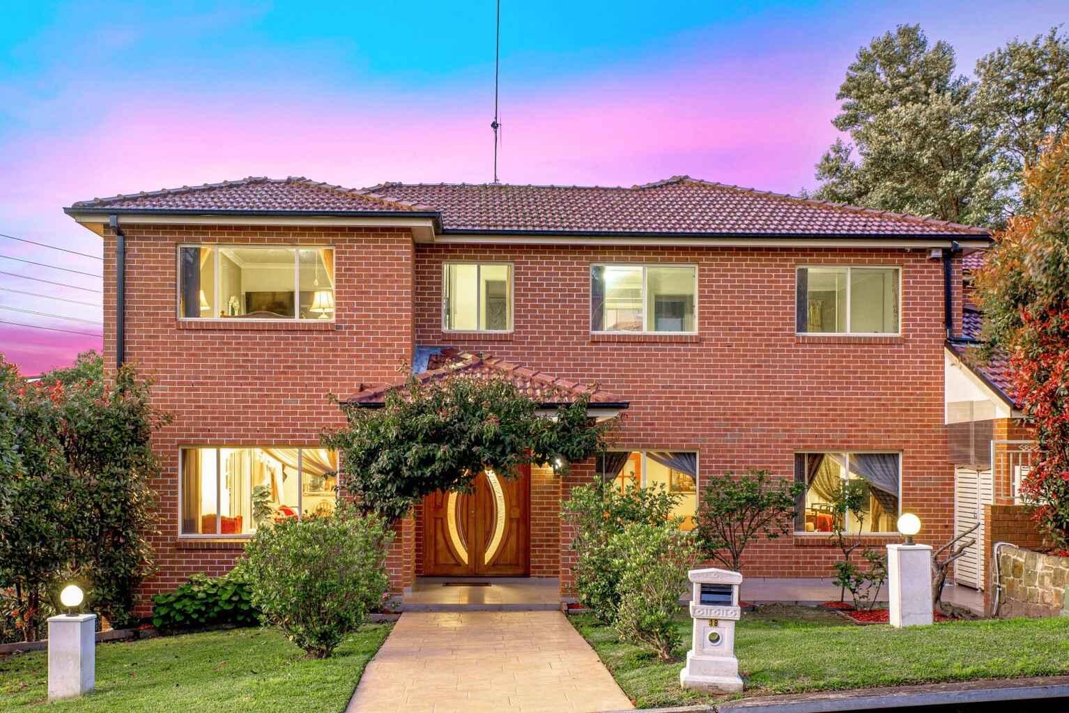 18 Featherwood Avenue Cherrybrook 18 Featherwood Avenue Cherrybrook