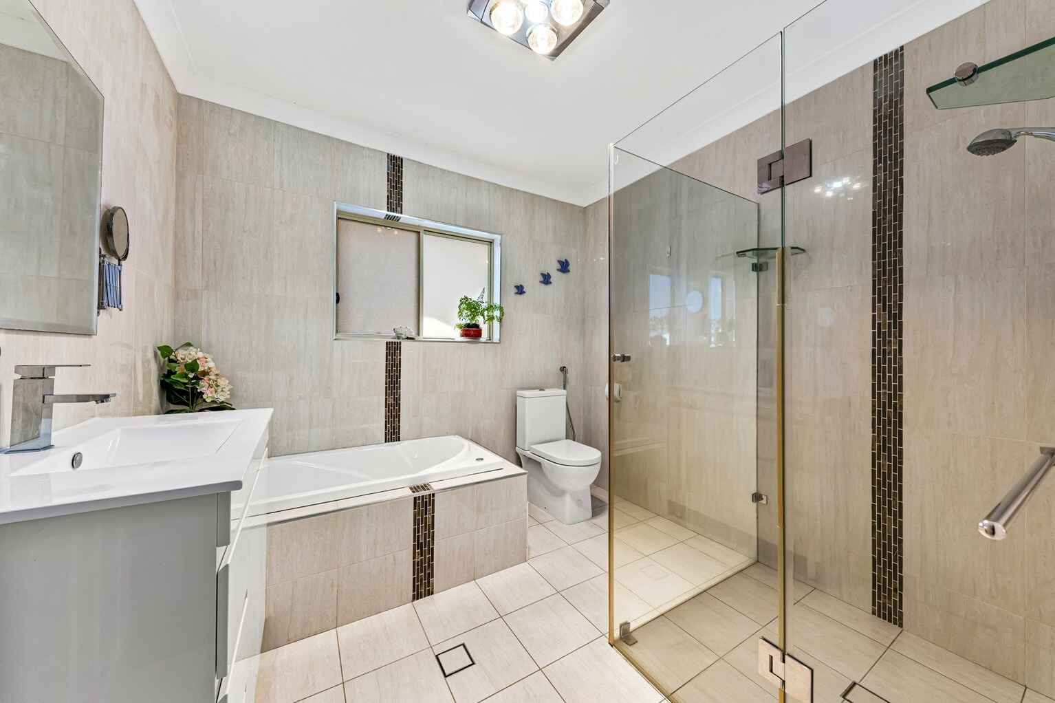 18 Featherwood Avenue Cherrybrook 18 Featherwood Avenue Cherrybrook