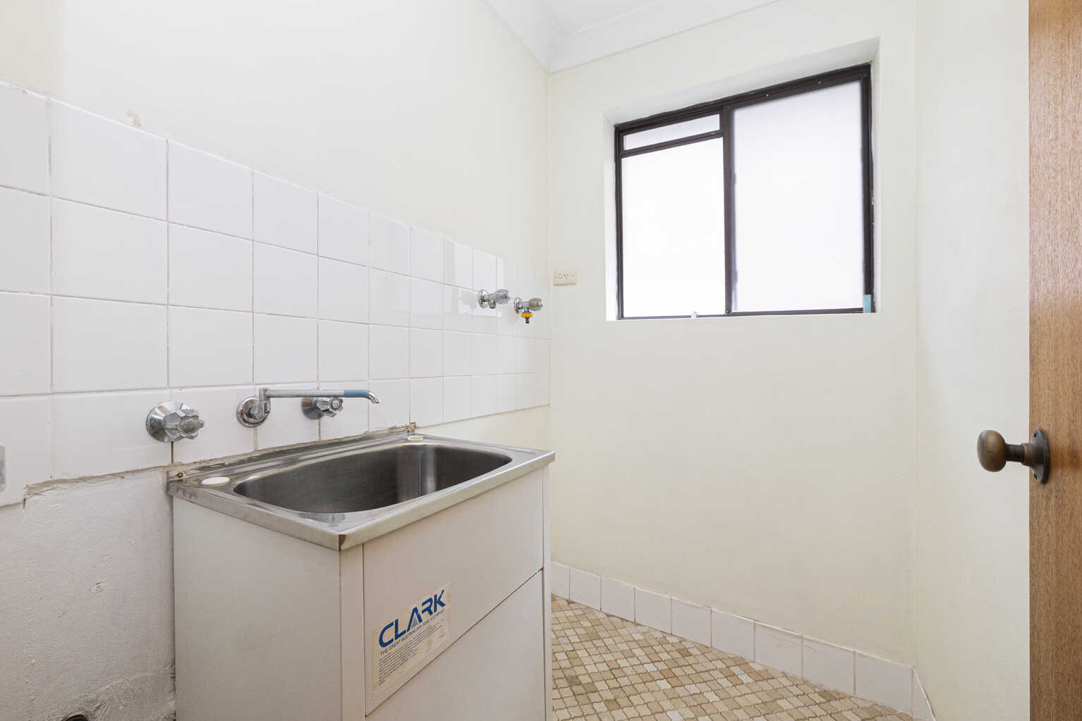 4/6 Edward Street Ryde