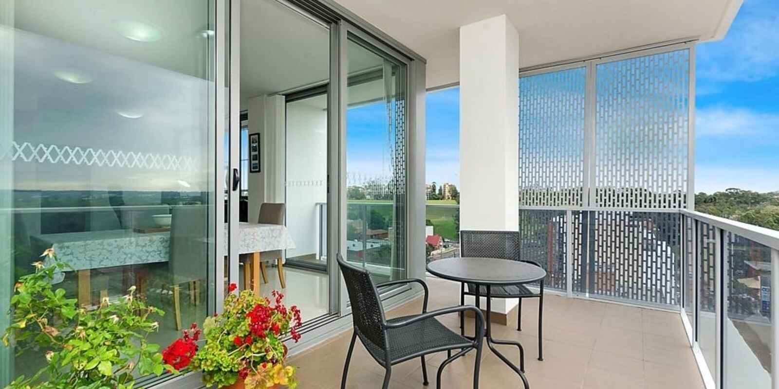 1002/29 Hunter Street Parramatta