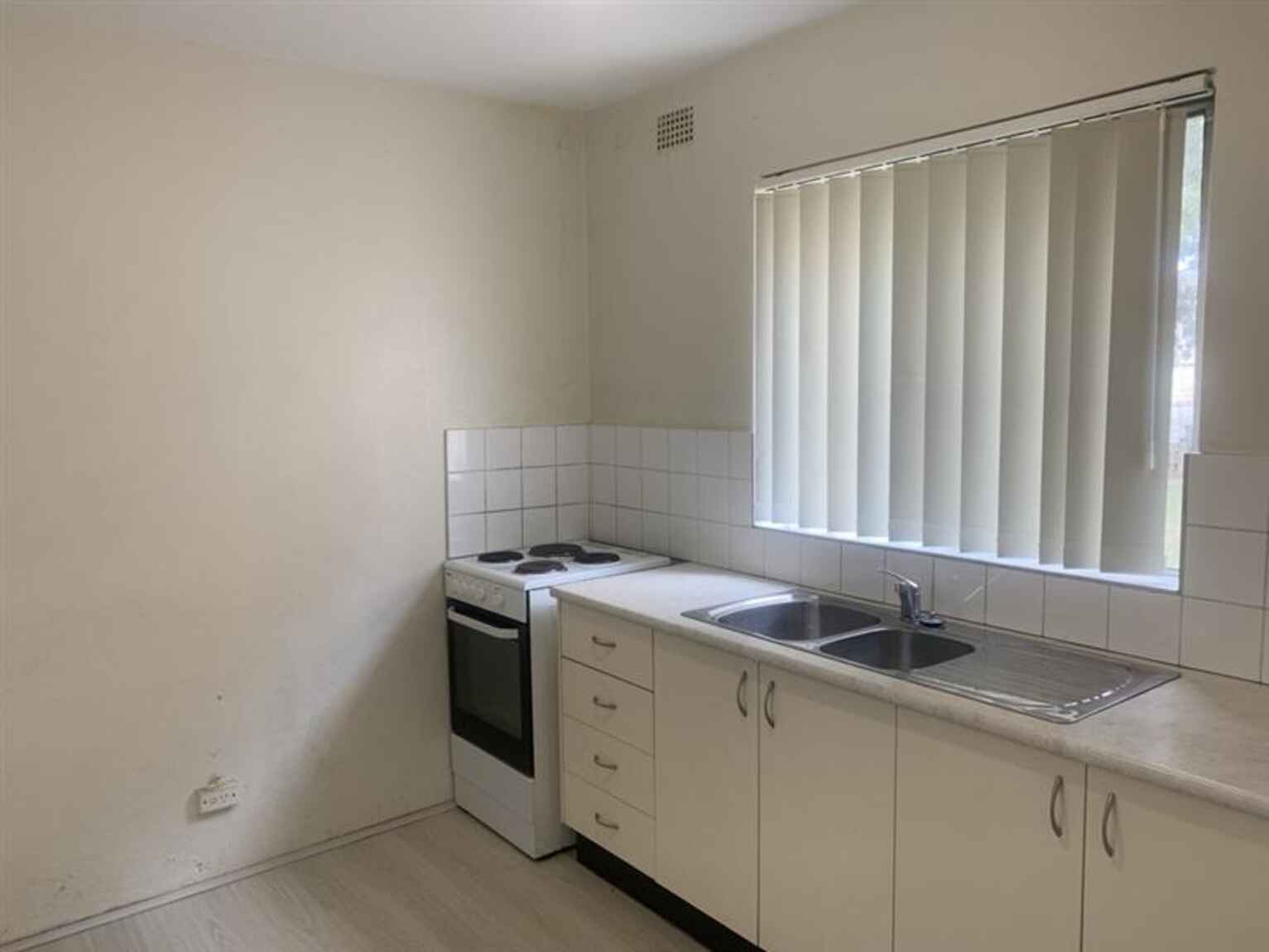 1/193 Liverpool Road Enfield