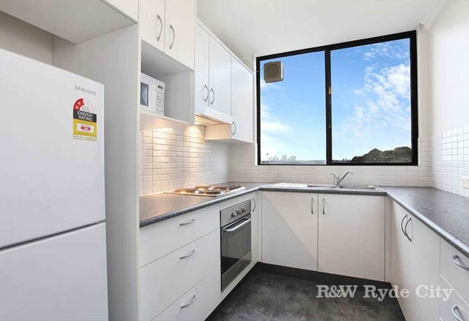 32/48 Khartoum Road Macquarie Park