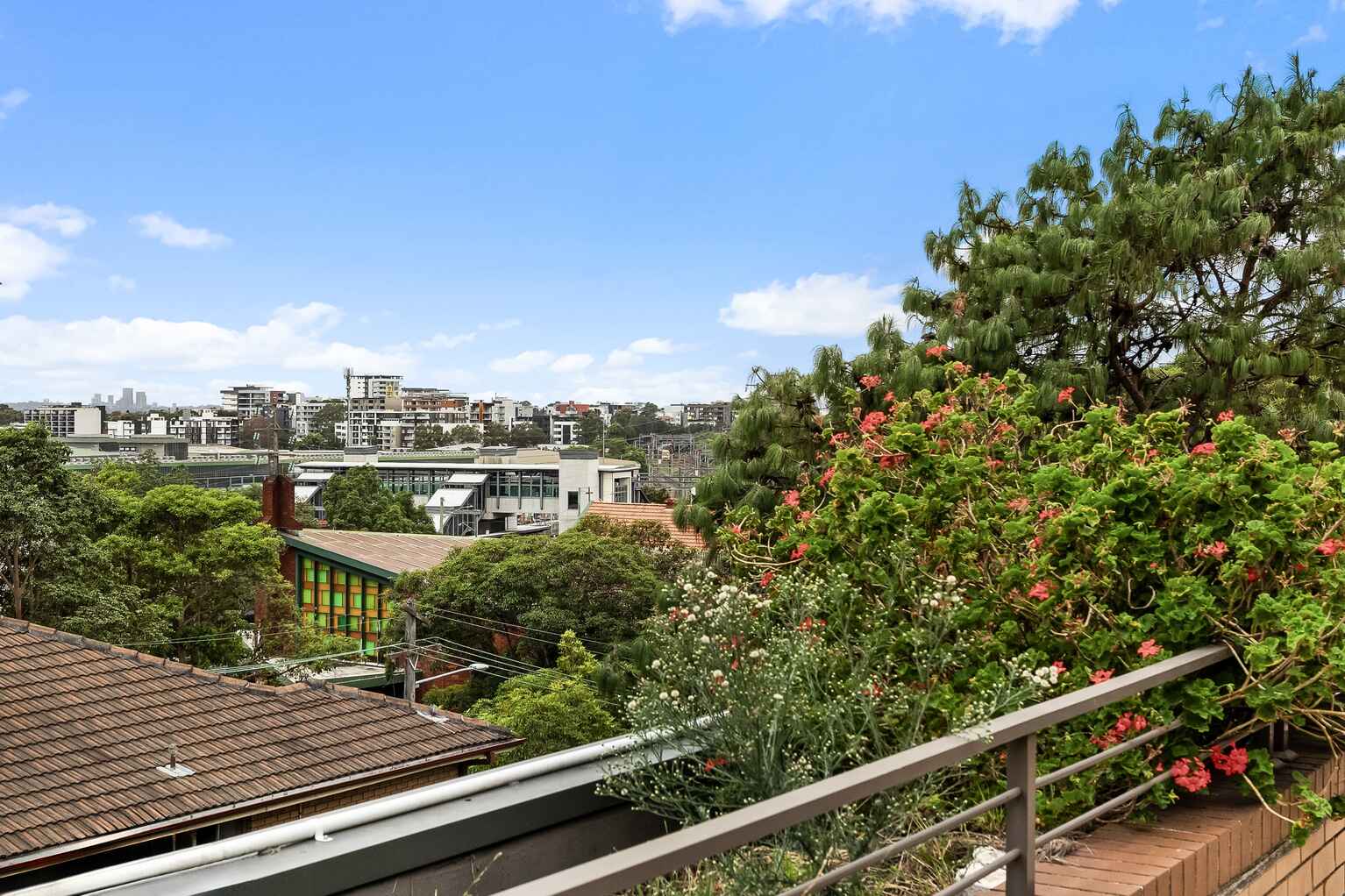 21/1-3 Hornsey Road Homebush West