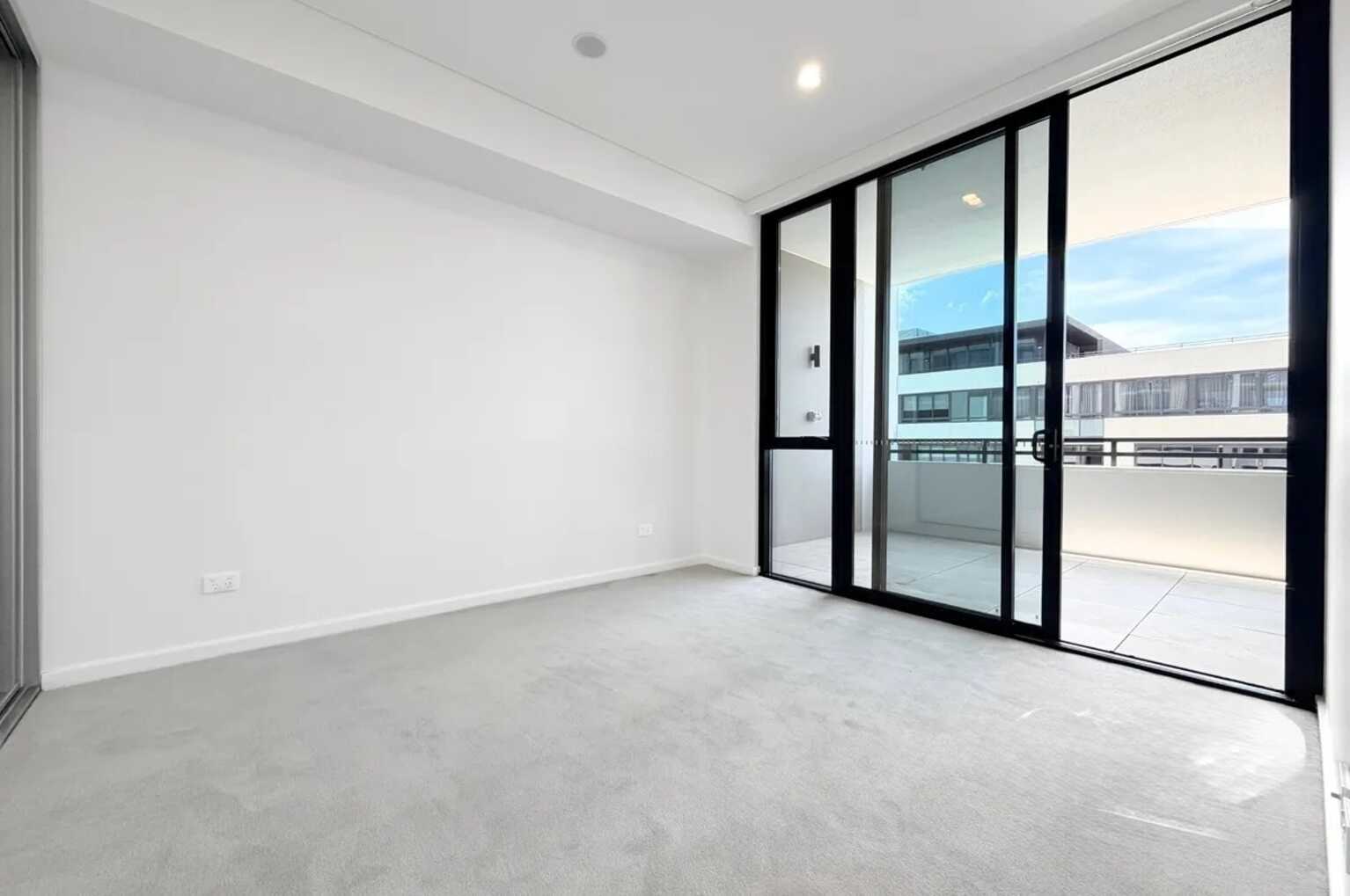 506/2B Appleroth Street Melrose Park