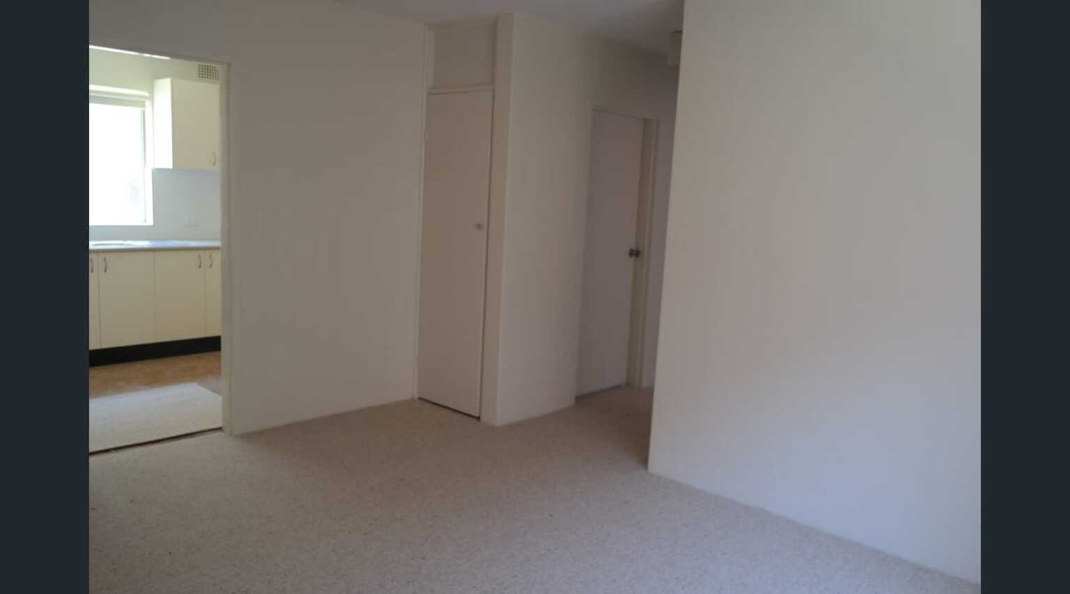 2/193 Liverpool Road Enfield