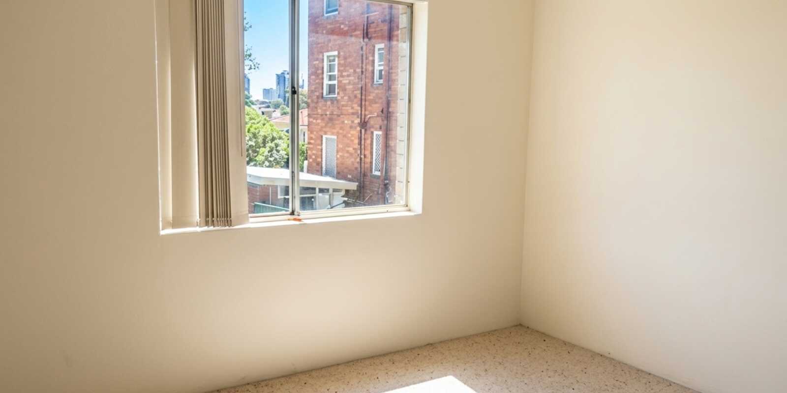 2/193 Liverpool Road Enfield