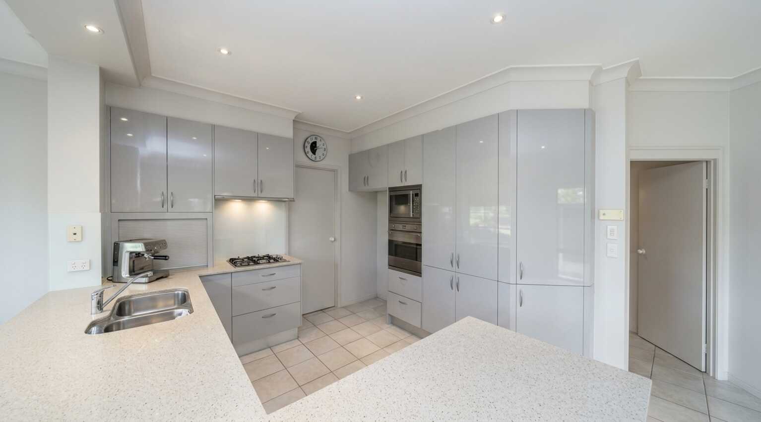 77 Badajoz Road North Ryde