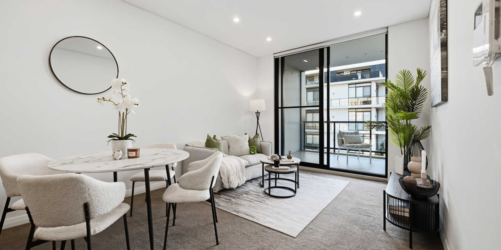 1303C/41 Belmore Street Ryde