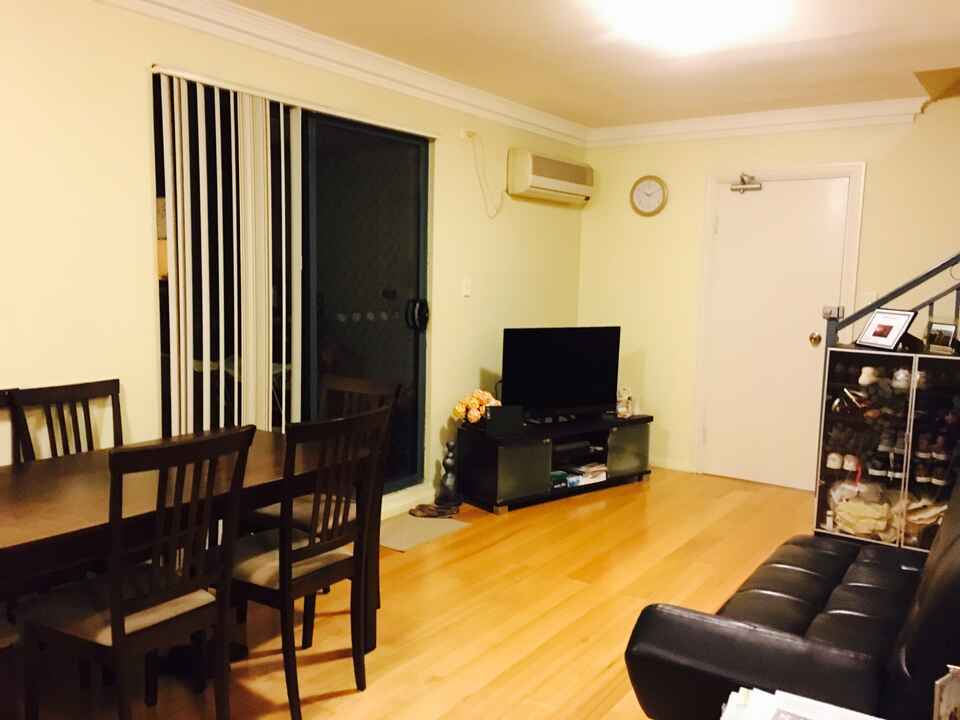 18/42 Swan Avenue Strathfield