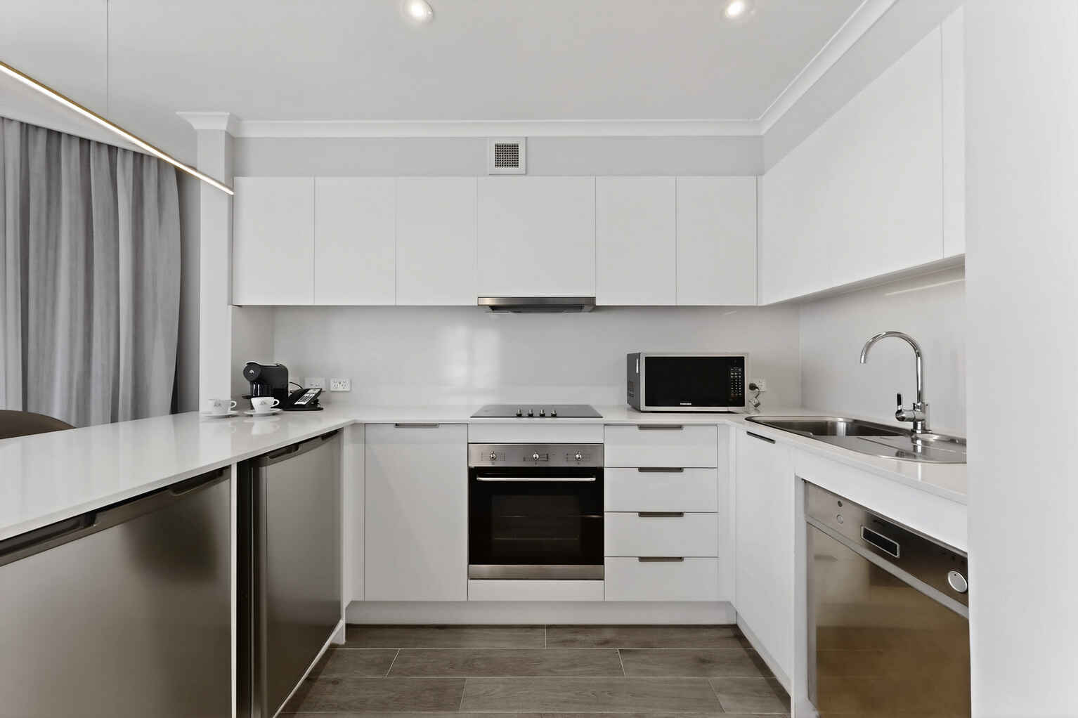 1702/96-118 Gloucester Street The Rocks