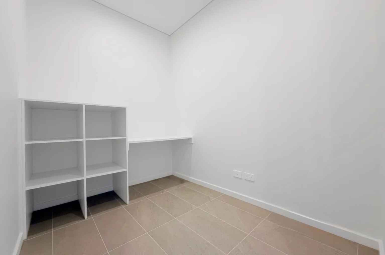 506/2B Appleroth Street Melrose Park