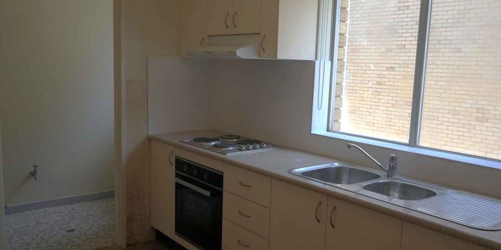 2/193 Liverpool Road Enfield
