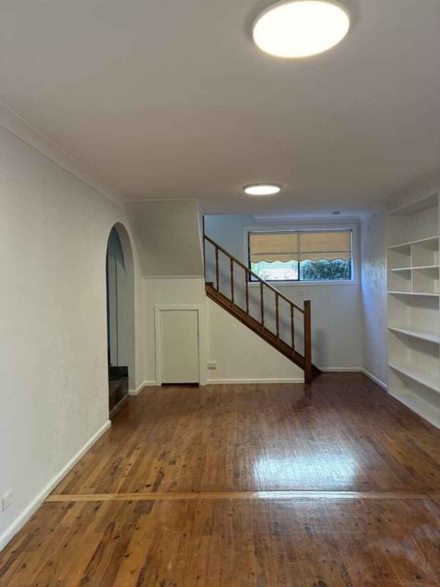 33 Pacey Avenue North Ryde