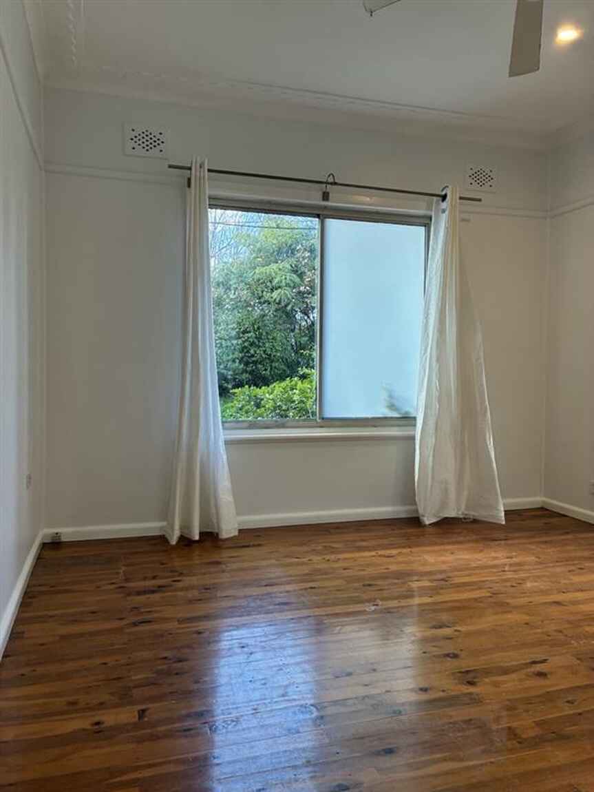 33 Pacey Avenue North Ryde