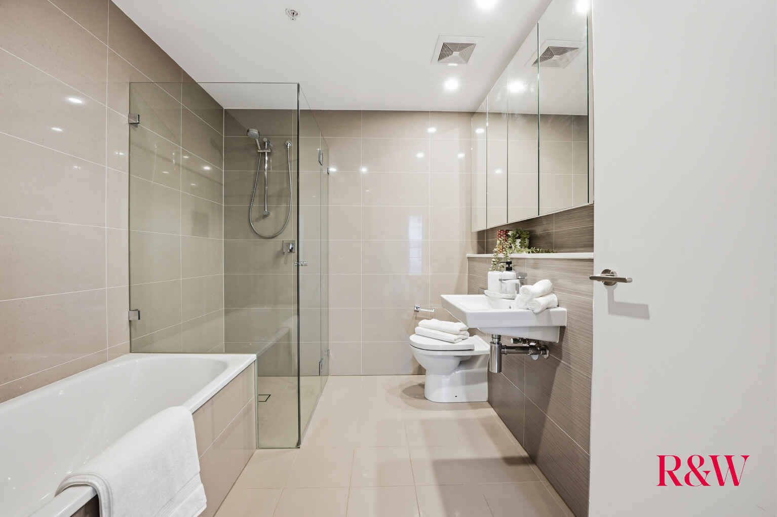 1303C/41 Belmore Street Ryde 1303C/41 Belmore Street Ryde